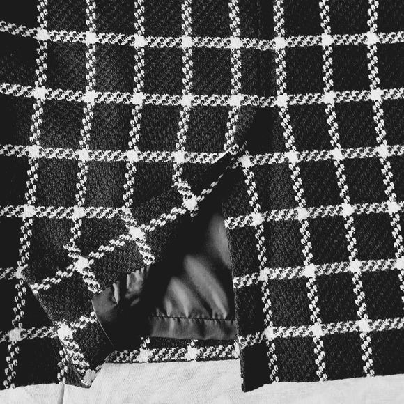 Talbots wool, petites skirt size 12 - Picture 7 of 14